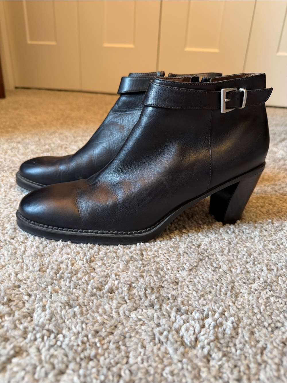 AEROSOLES Black Leather Ankle Booties with Side Buckle